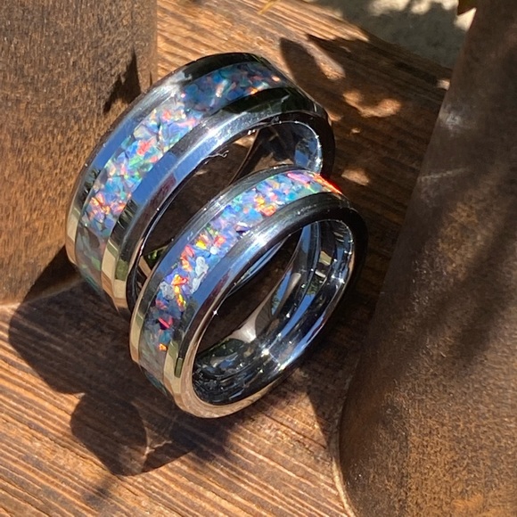 Tungsten and moonstone opal - Picture 3 of 3